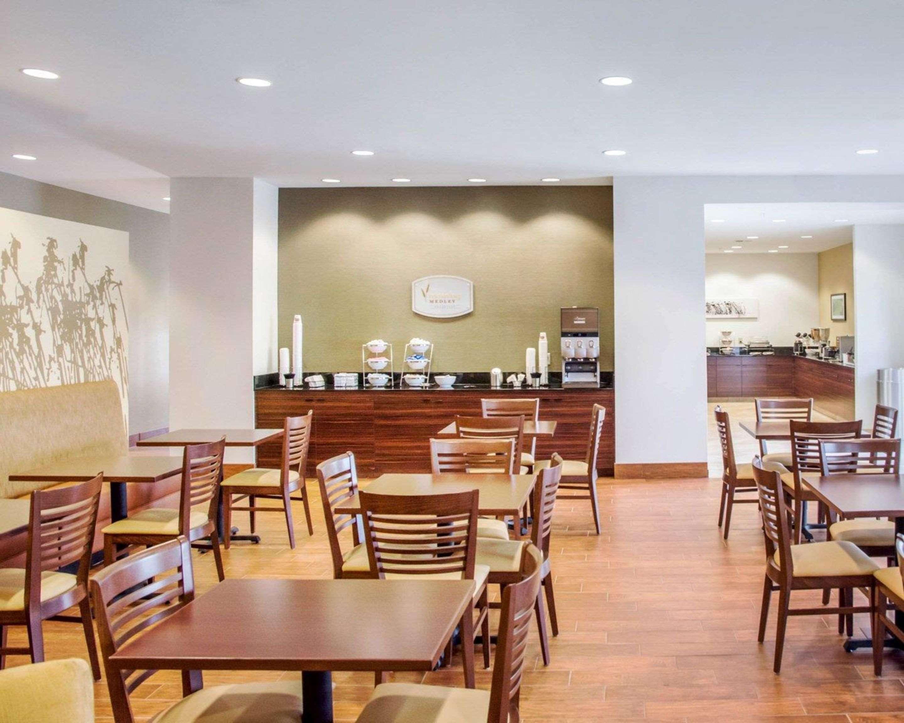 Sleep Inn & Suites Parkersburg Eksteriør billede